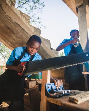 Timmergereedschap Compassioncadeaus